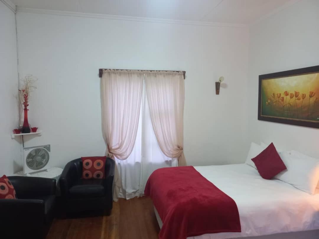 Villelodge Accommodation Людеріц Екстер'єр фото