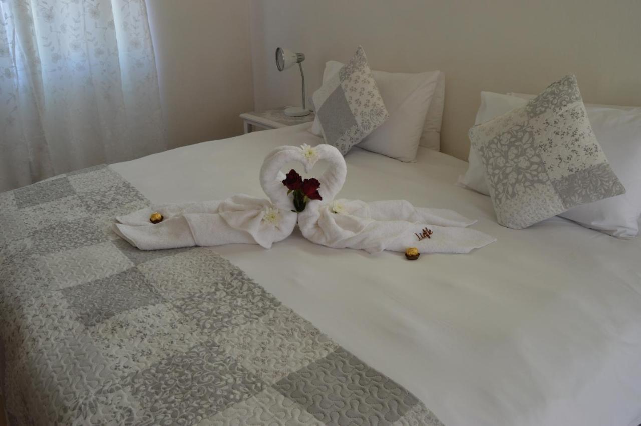 Villelodge Accommodation Людеріц Екстер'єр фото